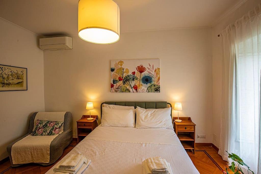 Dimora Al Colosseo, 2 Bedrooms Рим Экстерьер фото